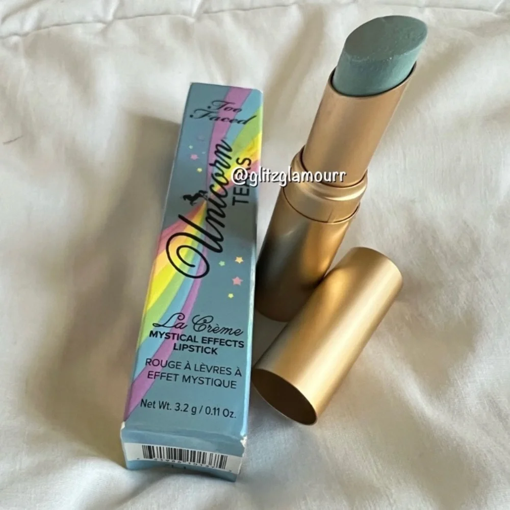 🦄Too Faced La Creme Mystical Effects Lipstick🦄